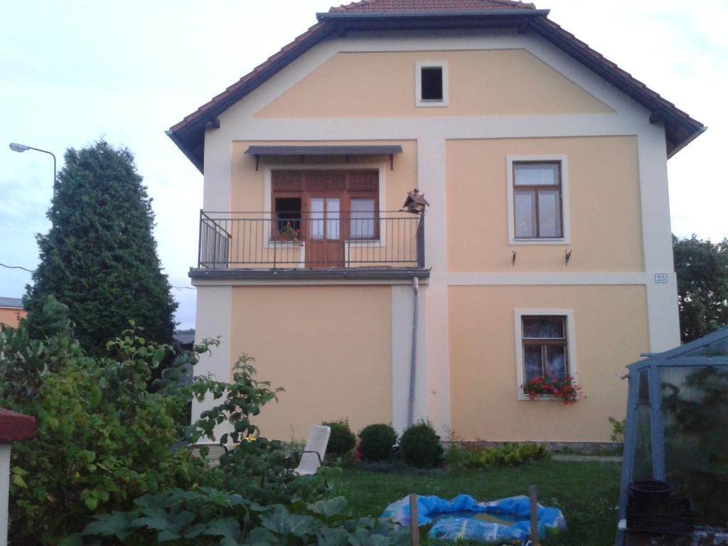 Penzion Dora Cesky Krumlov Exterior photo